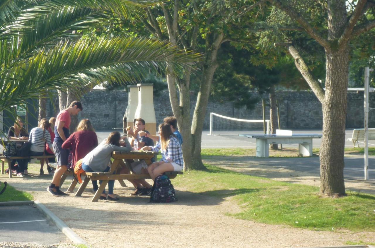 Auberge De Jeunesse Youth Hostel Ethic Etapes Saint Malo Ngoại thất bức ảnh